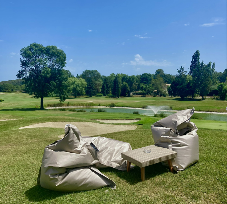 Terrasse du restaurant de la Golf de la Grande Bastide